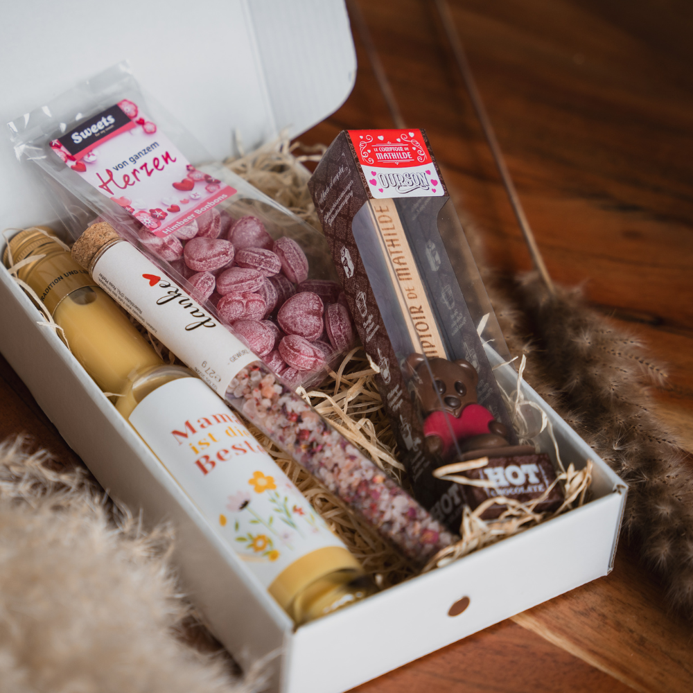 Muttertag Geschenk - Geschenkset Likör & Feinkost für Mama