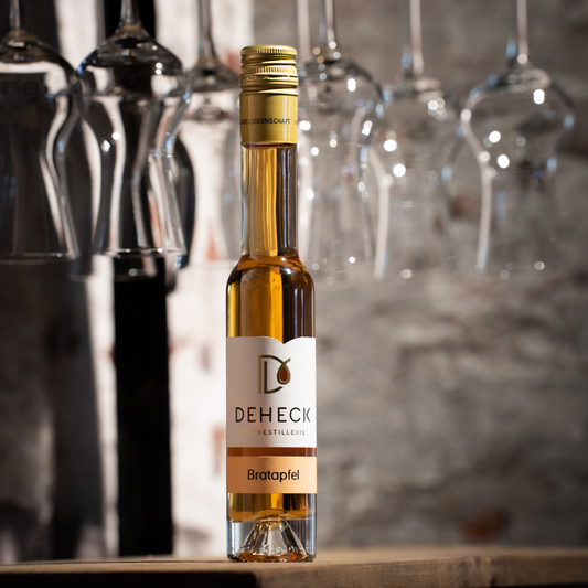 Bratapfel Likör Design Flasche | fruchtiger Weihnachtslikör | 20%