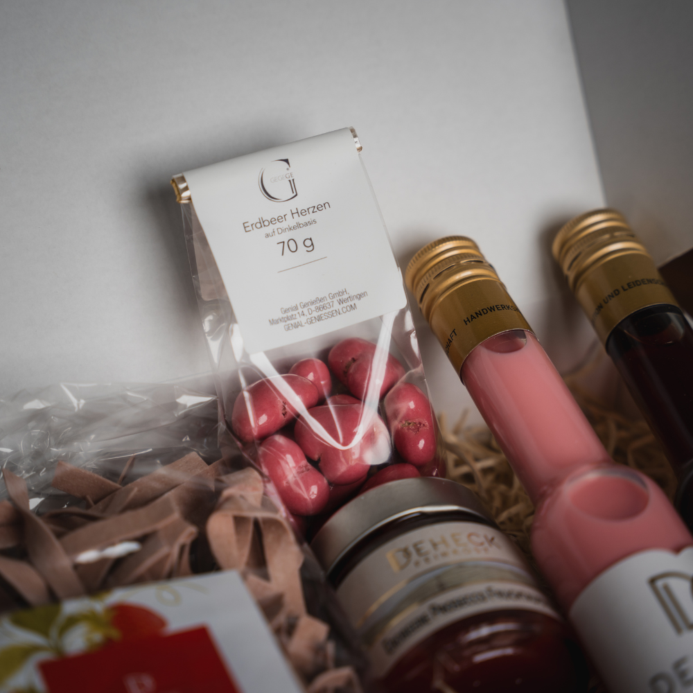 Erdbeere Schlemmerbox- XXL Erdbeeren Feinkost & Likör Set