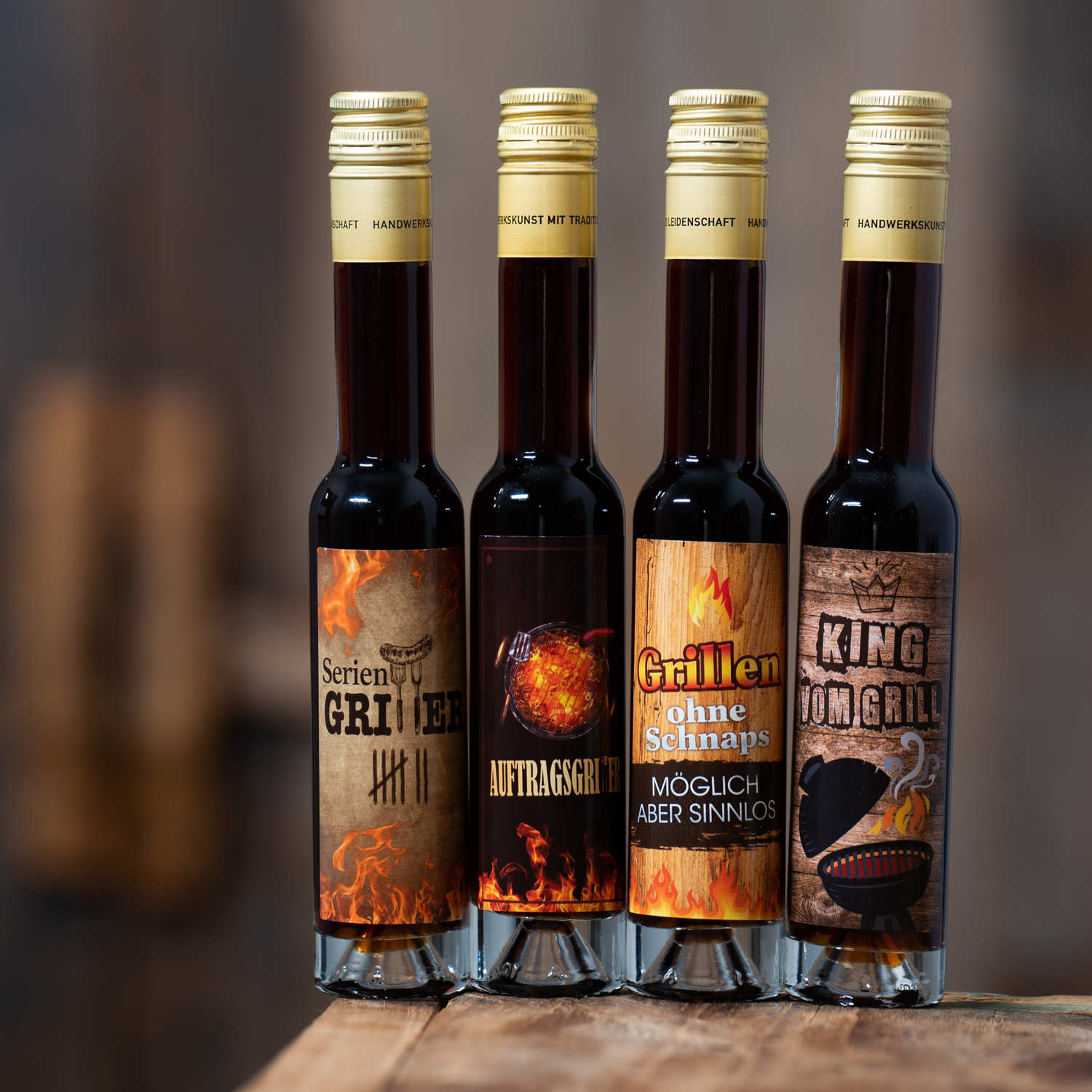 Deheck Geschenkidee Grillserie mit Kräuter Likör aus der Destillerie und Likörmanufaktur Deheck Geschenk mit Alkohol
