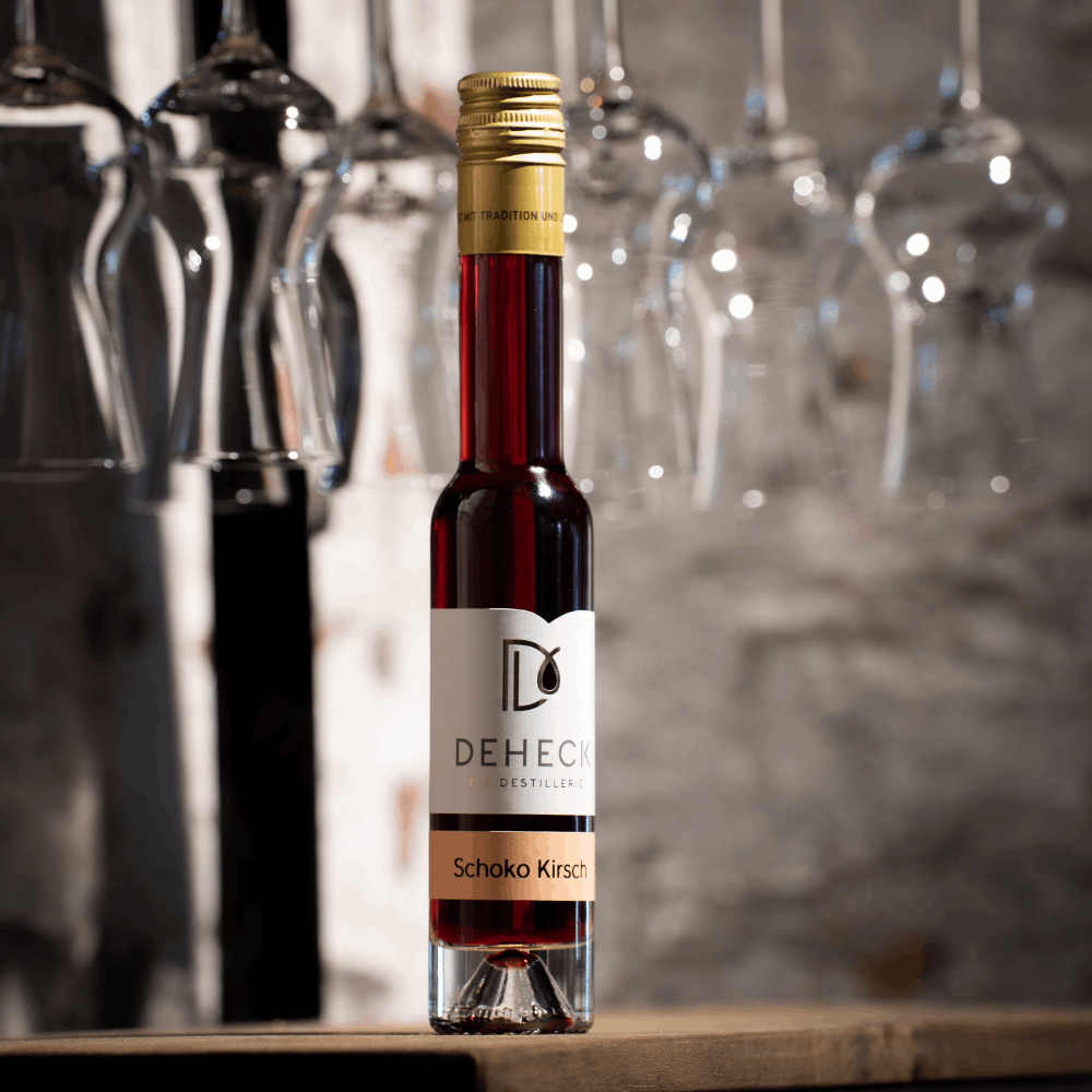 Schoko Kirsch Likör in 100 ml Flasche von der Destillerie und Likörmanufaktur Deheck