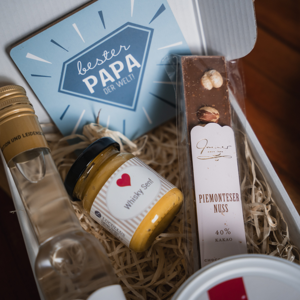 kleines Vatertag Geschenk - Schnaps & Feinkost für Papa