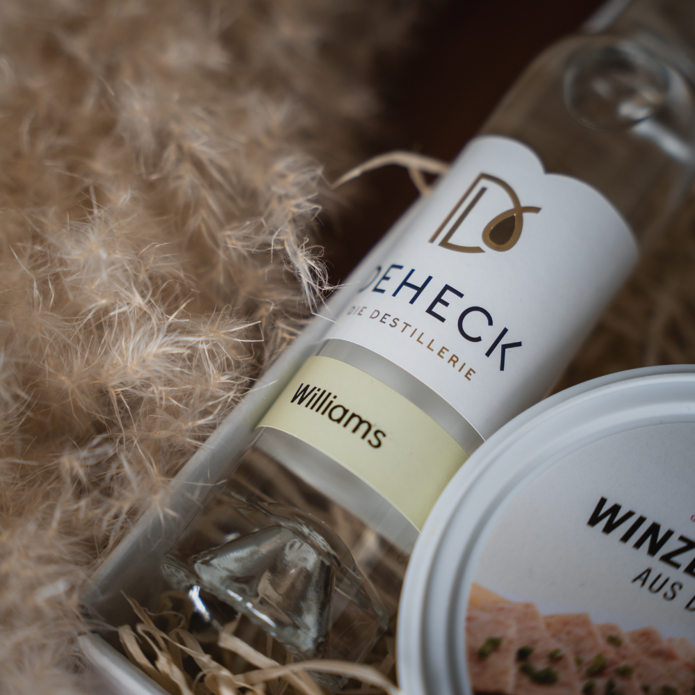 kleines Vatertag Geschenk - Schnaps & Feinkost für Papa