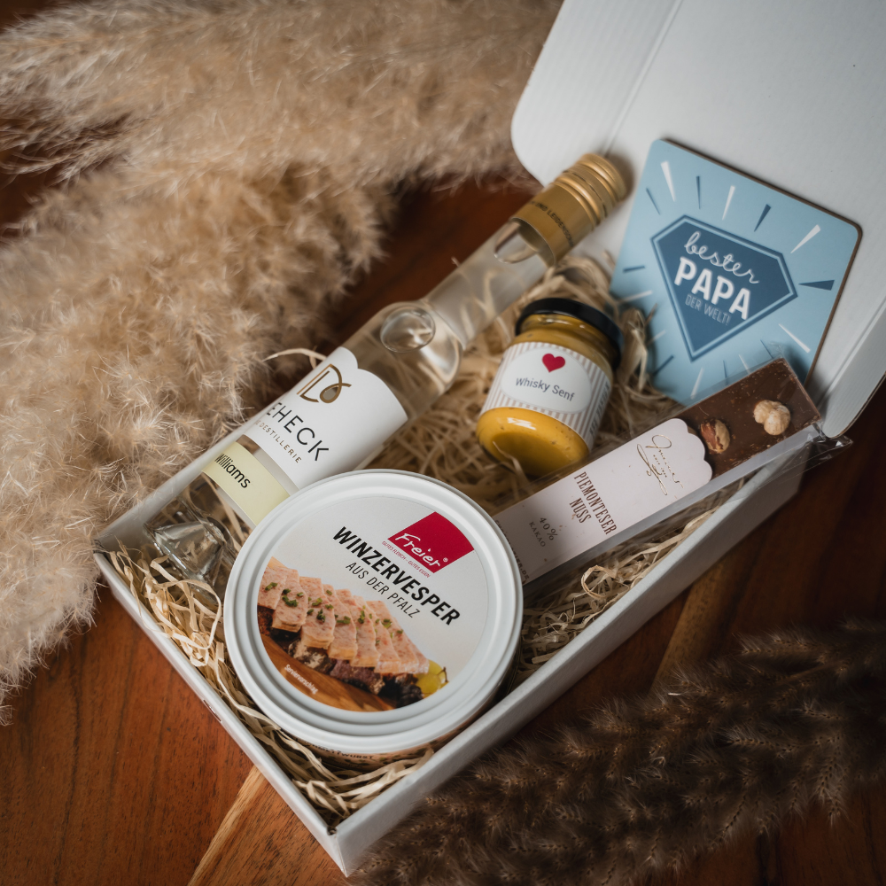 kleines Vatertag Geschenk - Schnaps & Feinkost für Papa