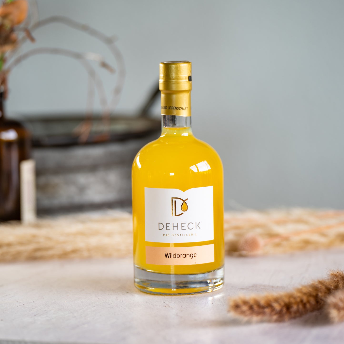 Wildorangen Likör von Deheck in der 500 ml Flasche