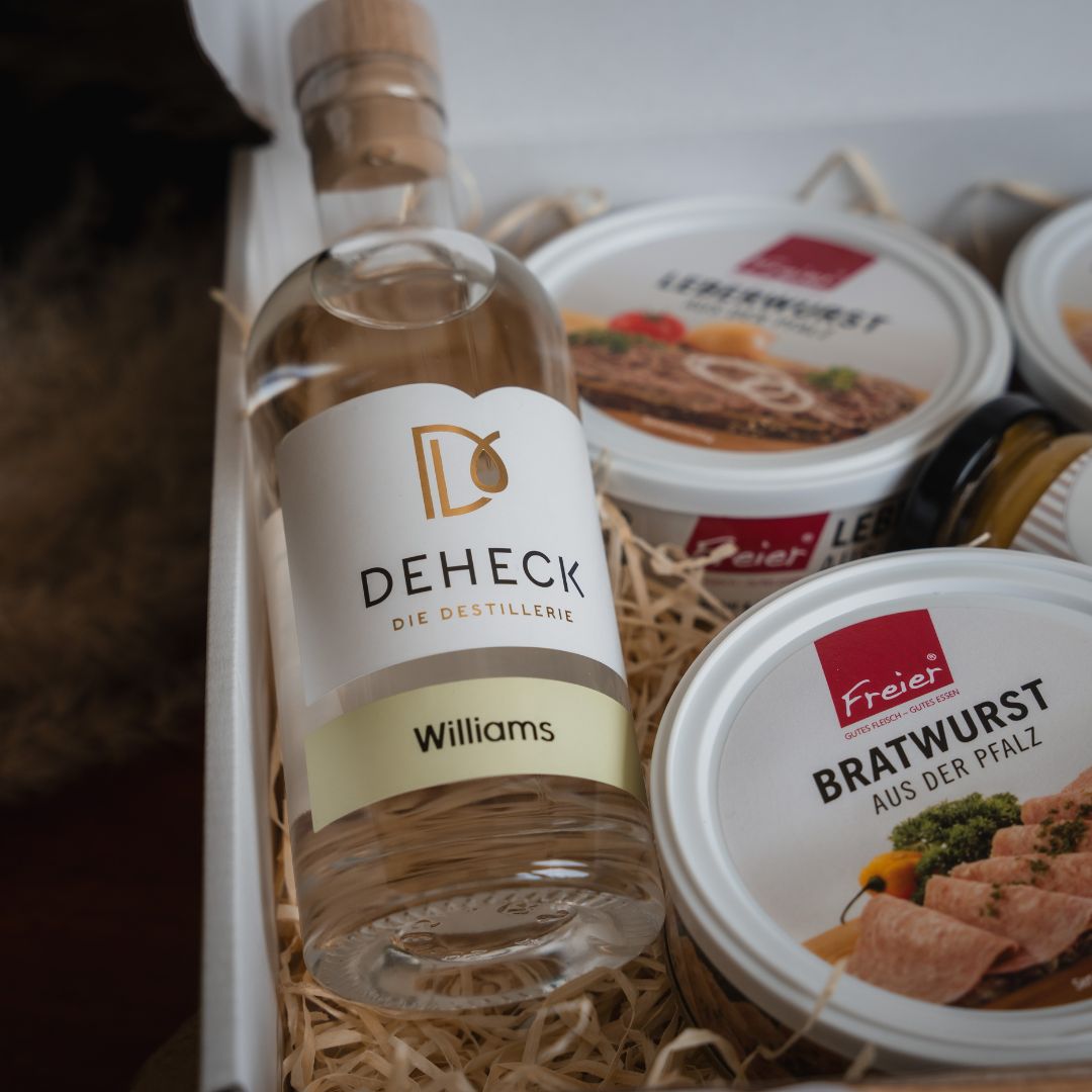 Versperzeit Geschenk - Geschenkset mit Schnaps & zünftiger Feinkost
