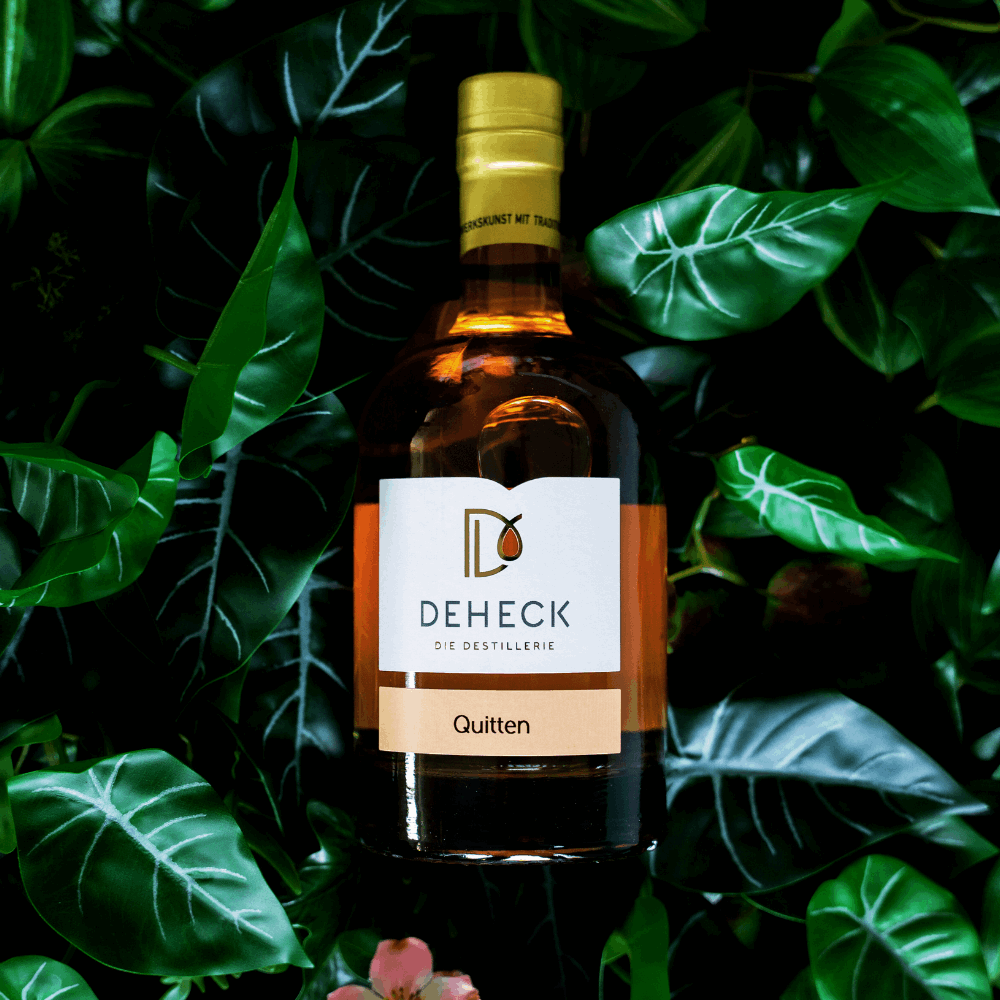Quitten Likör in der 500 ml Flasche von Deheck