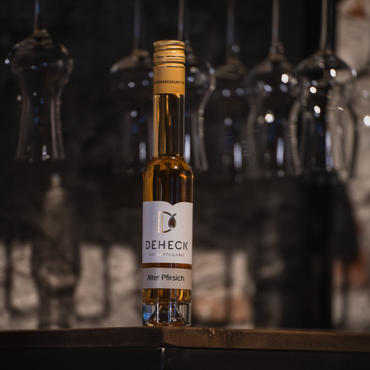 Alter Pfirsich Spirituose - Destillerie Deheck