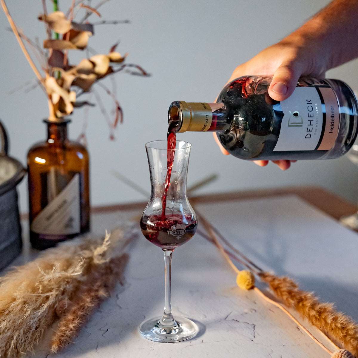 Heidelbeer Likör - Deheck Fruchtlikör ab 6,50€ genießen – Destillerie ... Heidelbeer Likör - Deheck Fruchtlikör ab 6,50€ genießen – Destillerie ...