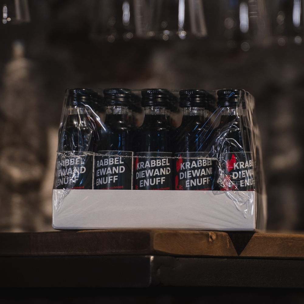 🔥 Krabbeldiewandenuff 50% vol. I feuriger Kräuterschnaps – Destillerie ... 🔥 Krabbeldiewandenuff 50% vol. I feuriger Kräuterschnaps – Destillerie ...